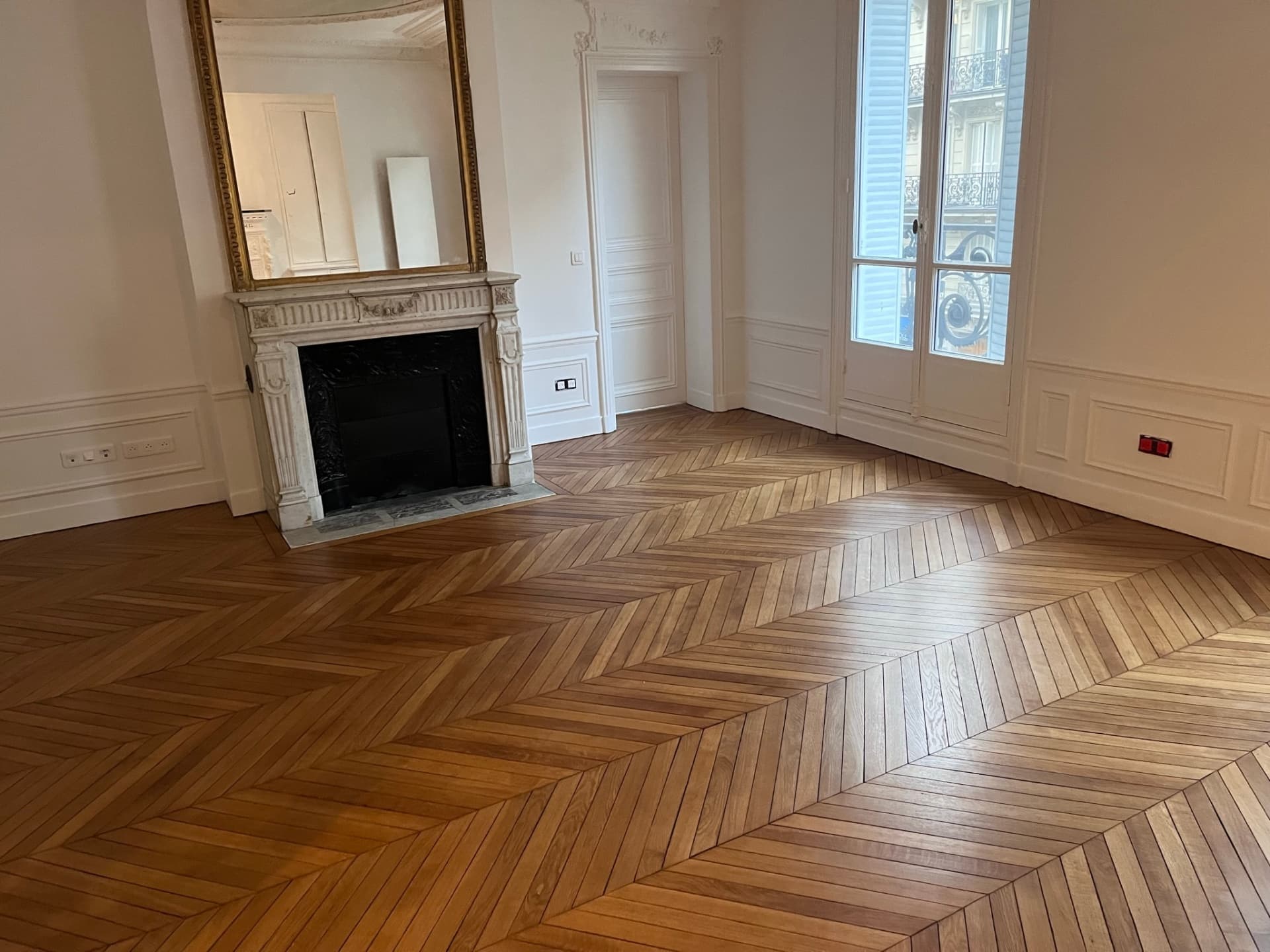 Parquet Versailles restauré hôtel particulier Paris 7